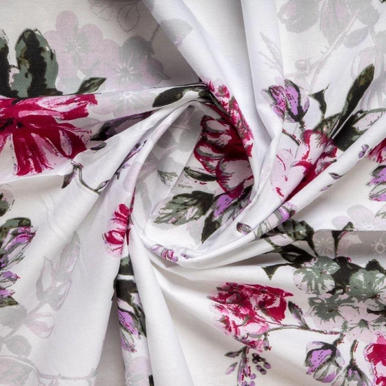 floral-printed-poplin-fabric-2.webp
