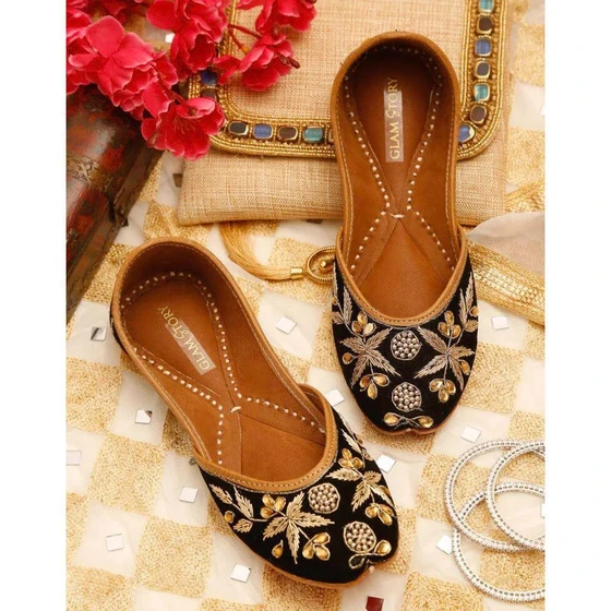leather-punjabi-jutti-2.webp