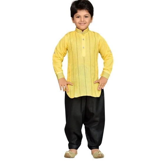 kids-pathani-kurta-pyjama-2.webp