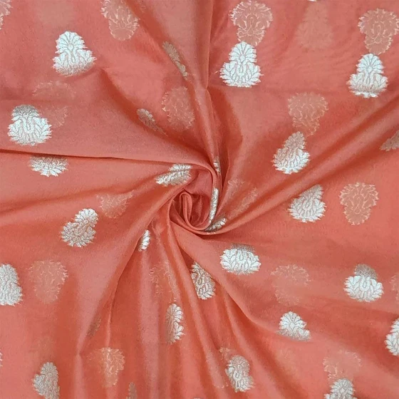 banarasi-chanderi-fabric-2.webp