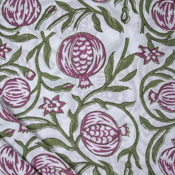 cotton-flora-print-fabric-2.webp