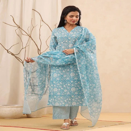 ladies-cotton-suit-2.webp