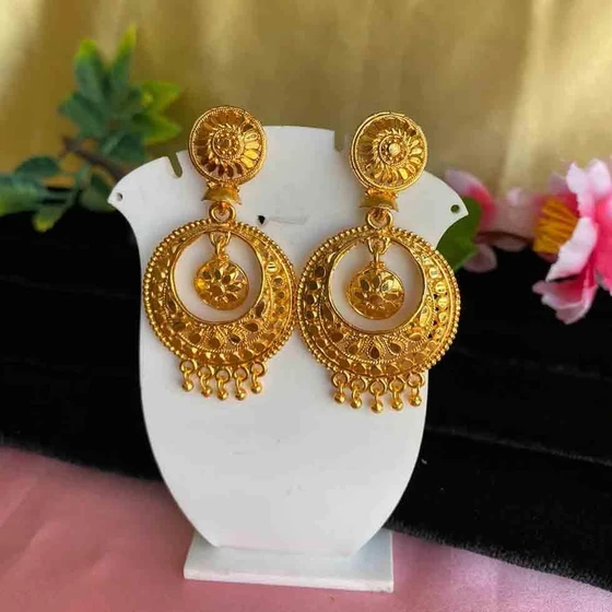 gold-plated-jewelry-earrings.webp