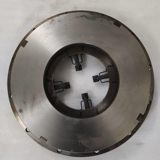 steel-cover-clutch-2.webp