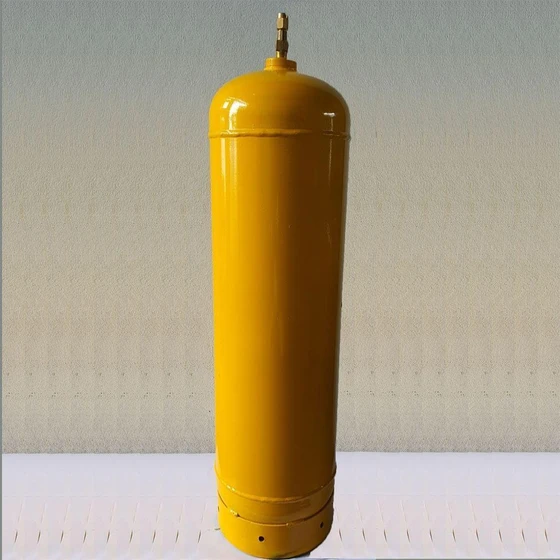 chlorine-gas-cylinder-2.webp