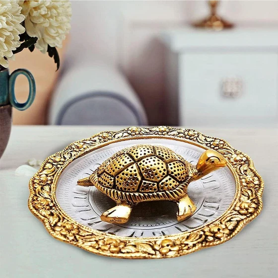 metal-tortoise-statue-2.webp