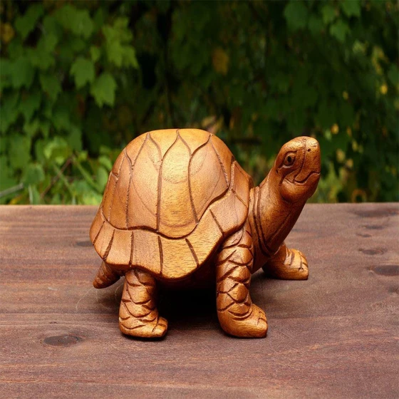wooden-turtle-statue-2.webp