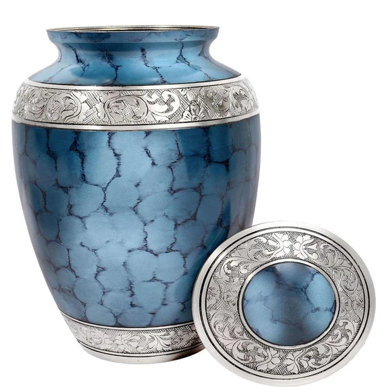 urn-metal-cremation-2.webp