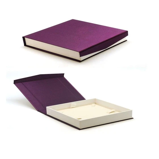 rigid-box-jewellery-2.webp