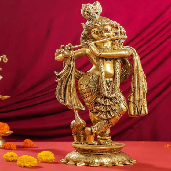 shree-krishna-statue-2.webp