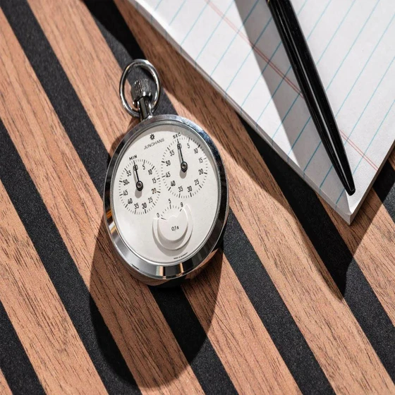 pocket-timer-watch-2.webp