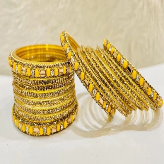 yellow-glass-kangan-2.webp