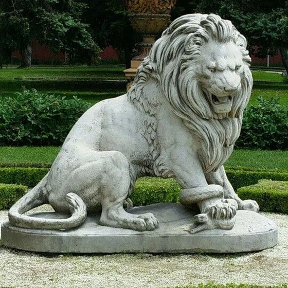 lion-stones-statue-2.webp