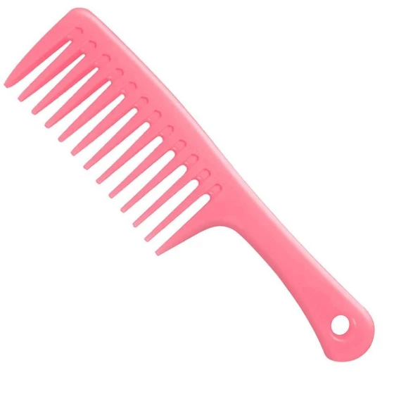 hair-pink-comb-2.webp