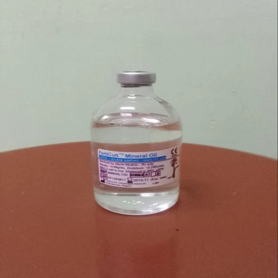 light-mineral-oil-2.webp