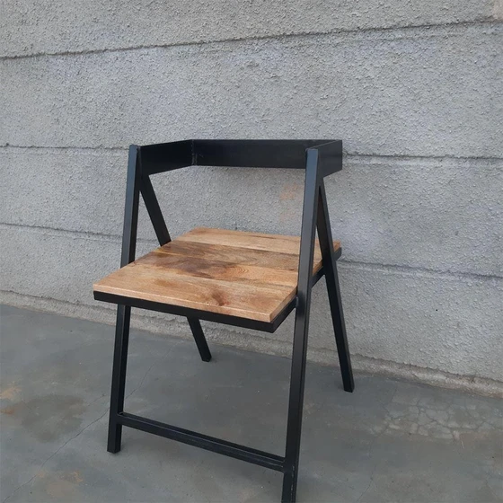 designer-metal-chairs-1.webp