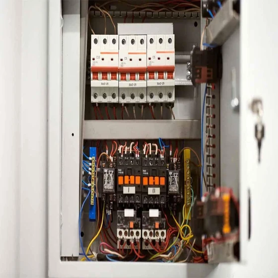 power-distribution-board-2.webp
