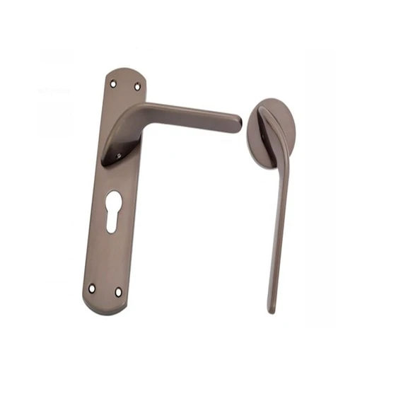 modern-plate-handle-2.webp