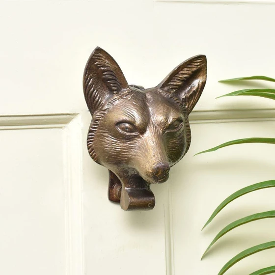 door-antique-knockers-1.webp