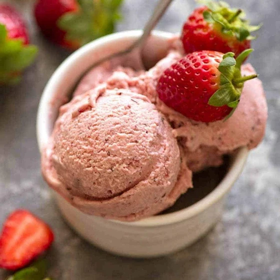 strawberry-ice-cream-1.webp