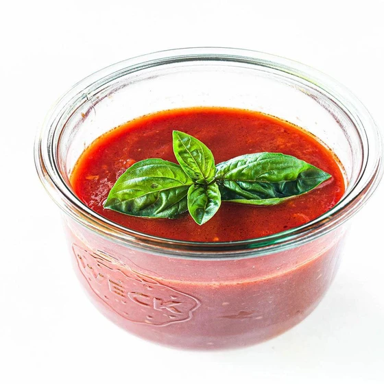 tomato-sauce-paste-2.webp