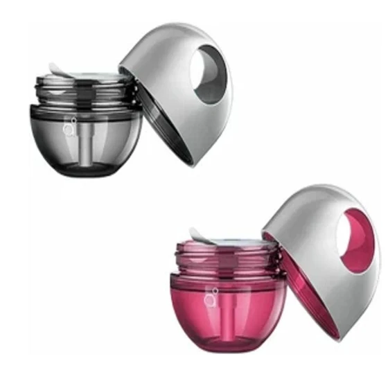car-gel-perfume-2.webp
