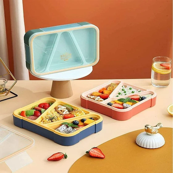 kids-plastic-lunch-box-2.webp