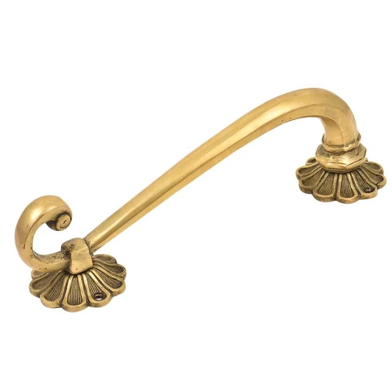 brass-door-handle-2.webp