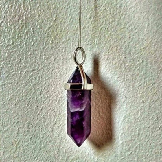 amethyst-gemstone-pendulum-2.webp