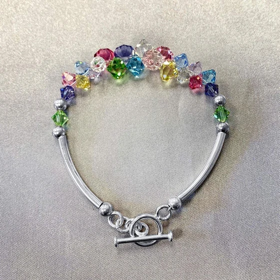 multicolor-silver-bracelet-2.webp