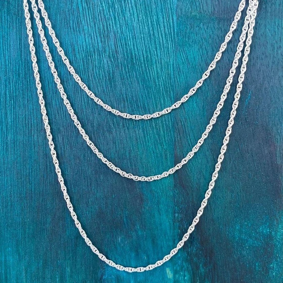 ladies-sterling-silver-chain-2.webp