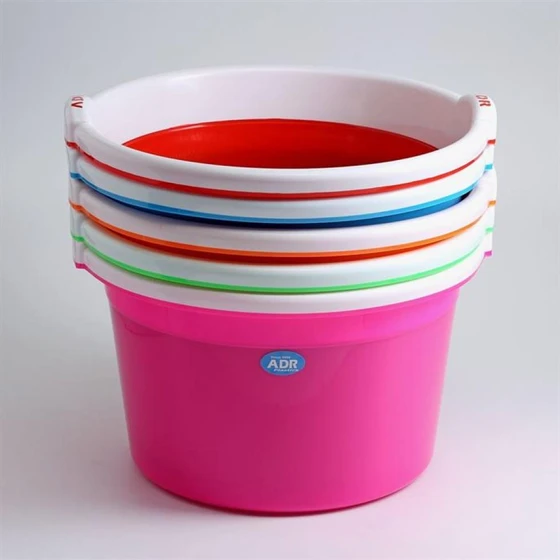 plain-plastic-tub-2.webp