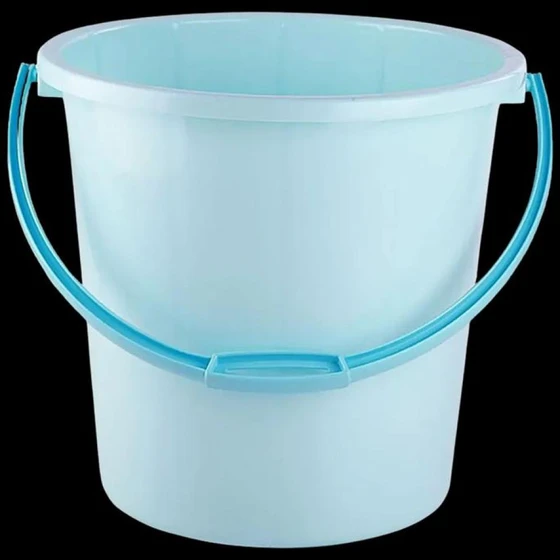 plastic-water-bucket-2.webp