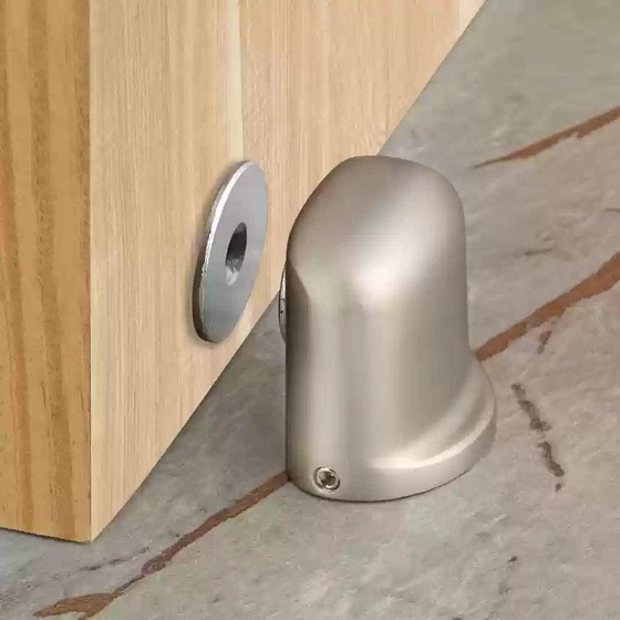 magnet-door-stopper-2.webp