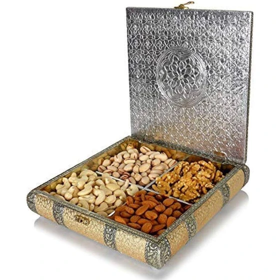 dry-fruit-gift-pack-1.webp