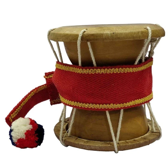 brown-wooden-udukkai-2.webp