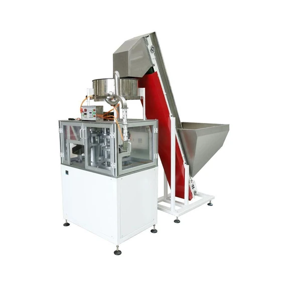 cap-folding-machine-2.webp