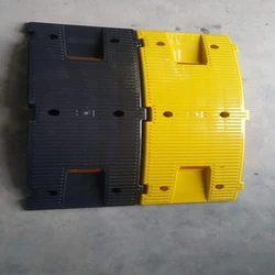 Speed PVC Rod Breaker — 350 x 250 x 50 mm width