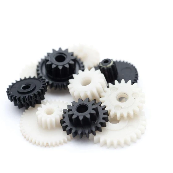 plastic-gears-2.webp