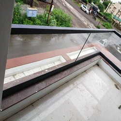 Aluminium Glass Railing