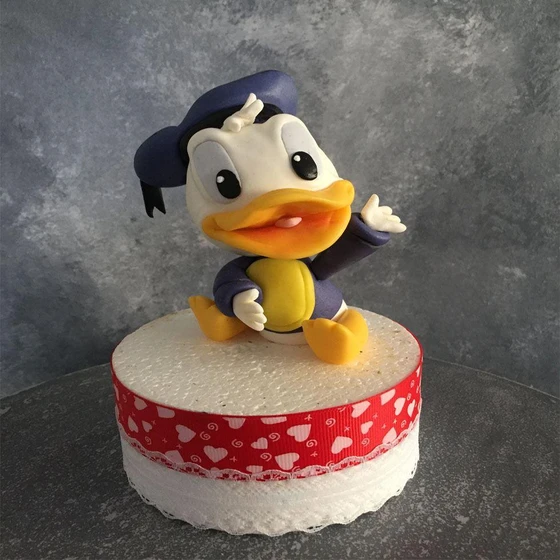donald-duck-cake-2.webp