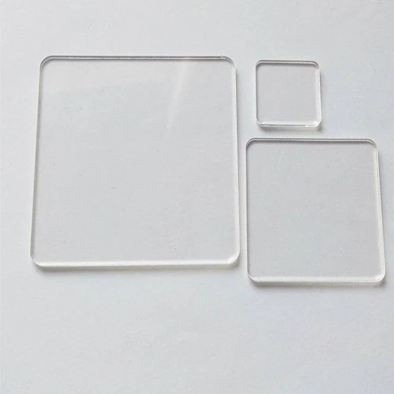 square-transparent-acrylic-1.webp