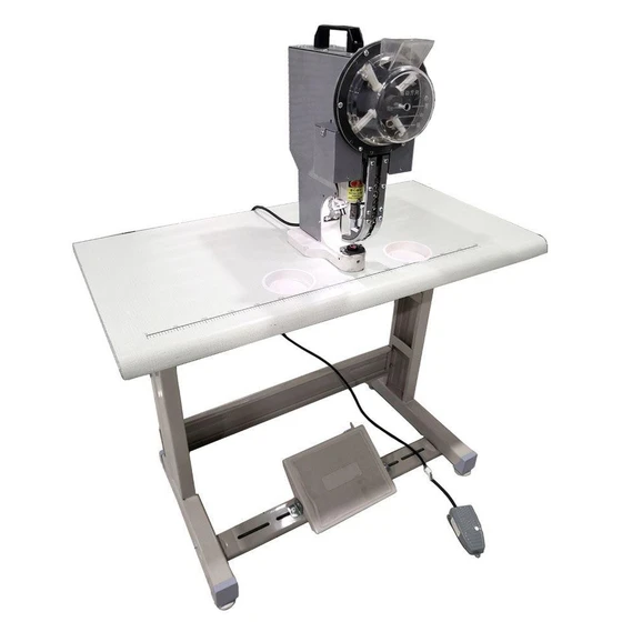 automatic-eyelet-machine-2.webp