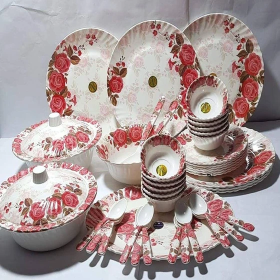 melamine-dinner-set-1.webp