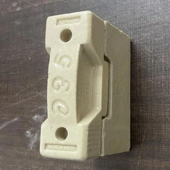ceramic-porcelain-fuse-1.webp