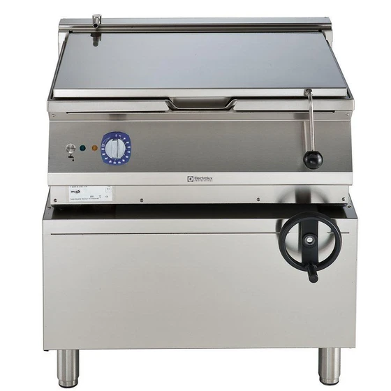 tilting-frying-pan-2.webp