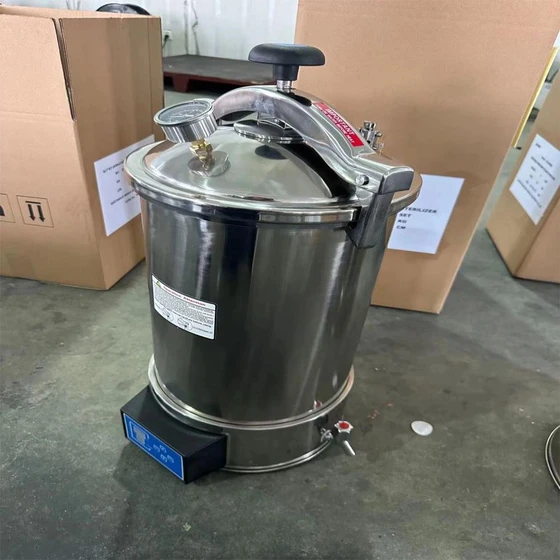 silver-industrial-autoclave-2.webp