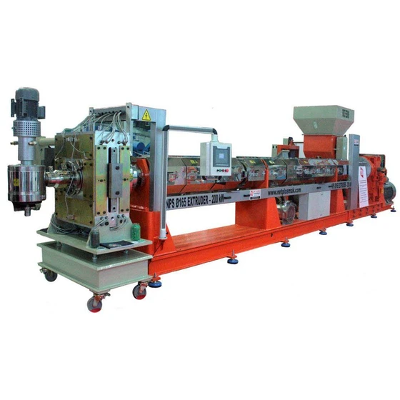 plastic-granules-machine-2.webp