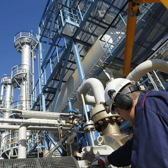 industrial-repairing-services-2.webp