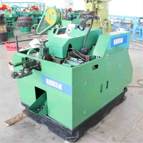 nut-bolt-making-machines-2.webp